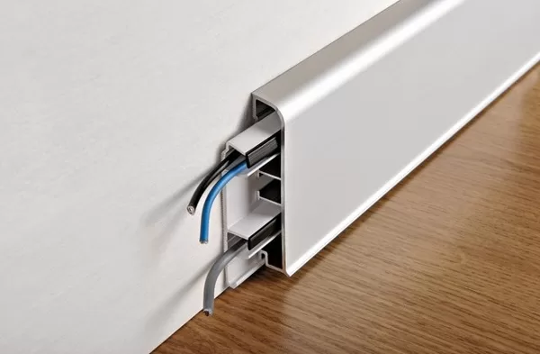 Metāla grīdlīstes Proskirting